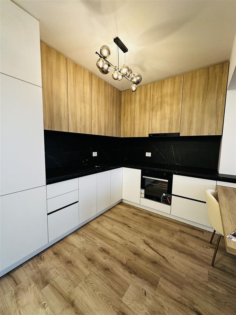 Prima inchiriere  2 camere Nufaru garaj - Poză 4