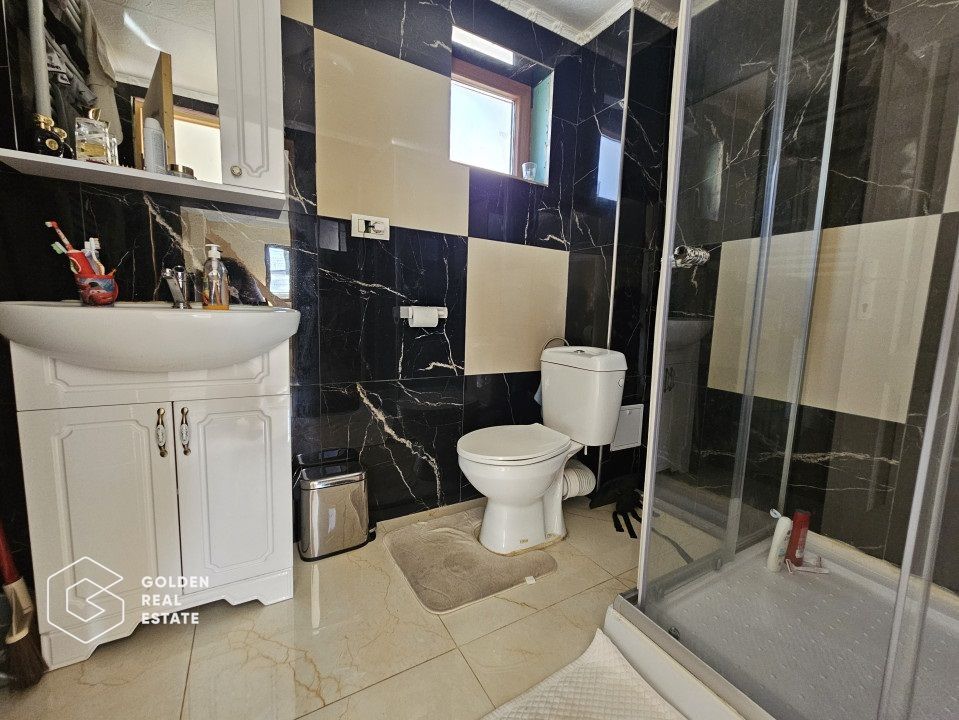 Casa cu 4 camere,  două fronturi stradale, P+ M, Chitila - Poză 8