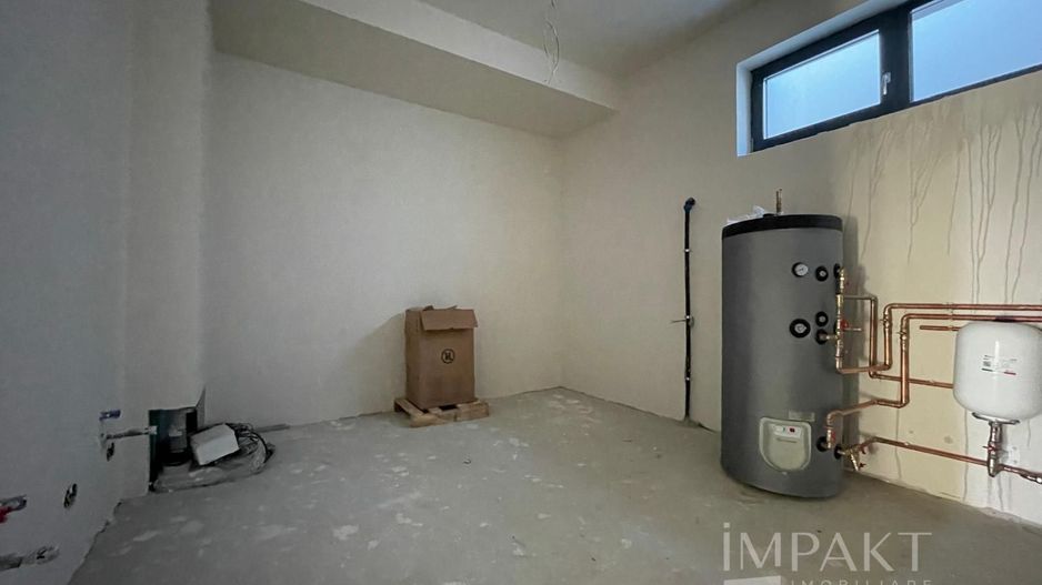 Duplex modern cu terase rooftop și vedere panoramica în Voronet - Poză 9