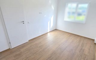 Apartament cu 3 camere/55mp/zona strazii Galaxiei. - Poză 8