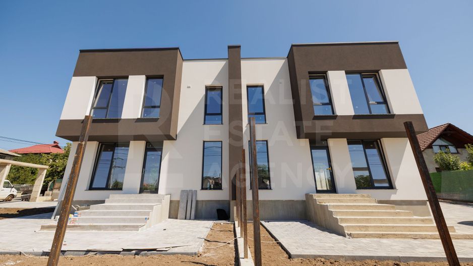 Vânzare , duplex 107 mp, str-la Pomicolului, Codru - Poză 1