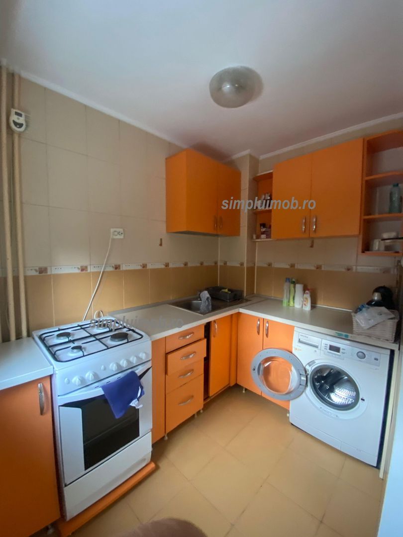 VANDUT! Mobilata Utilata Garsoniera Moderna Sector 3 - Poză 5