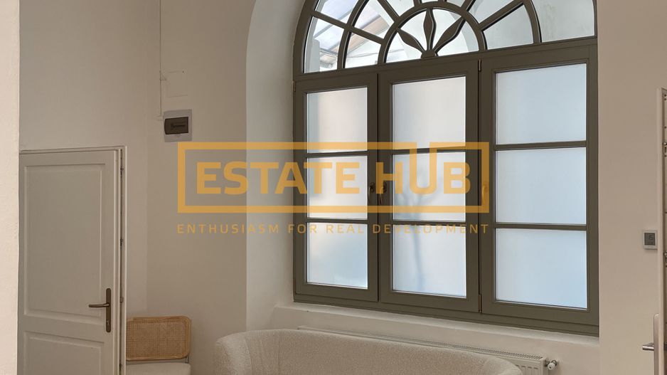 Apartament spectaculos de 125 mp in centrul istoric pe Str. Eroilor - Poză 7