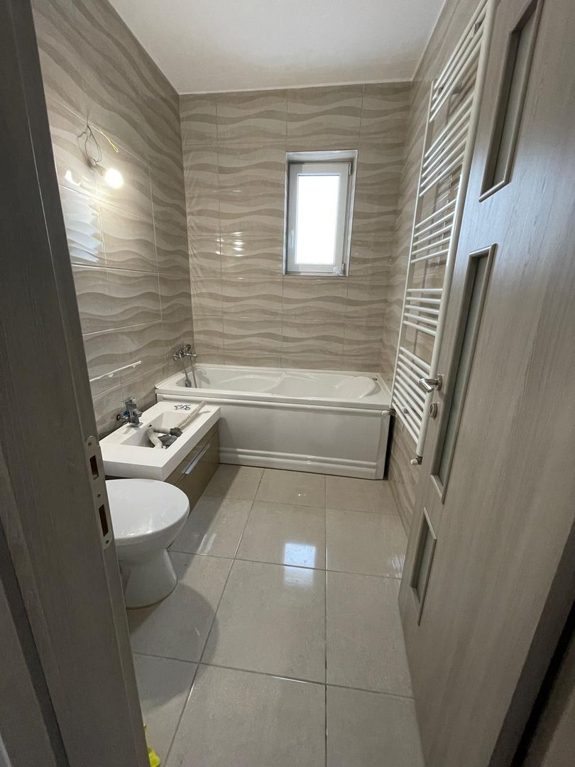 Apartamament 3 camere Grand Arena,centrala proprie/renovat - Poză 8