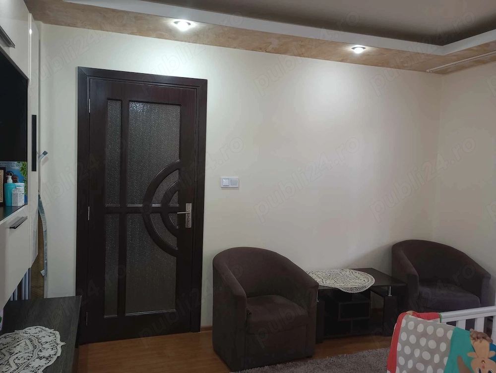 BRASADAS vinde ap 2 cam decomandat pe Careiului in Micro 16. - Poză 4