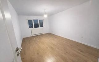 Apartament 3 camere Bucovina cu centrala - Poză 3
