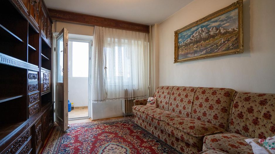 Apartament cu 4 camere decomandat tip U Dacia dubla orientare - Poză 3