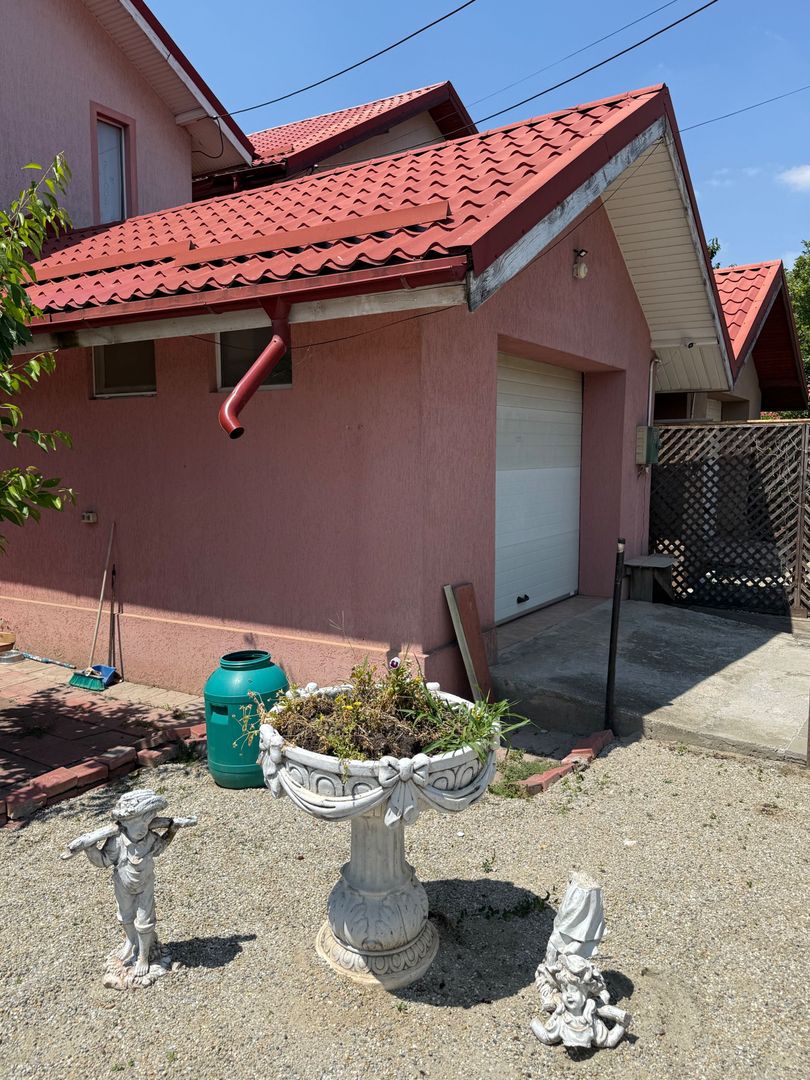 Vila P+1 cu terasă 255 mp + garaj 22,5 mp si teren 417 mp-Berceni ! - Poză 43