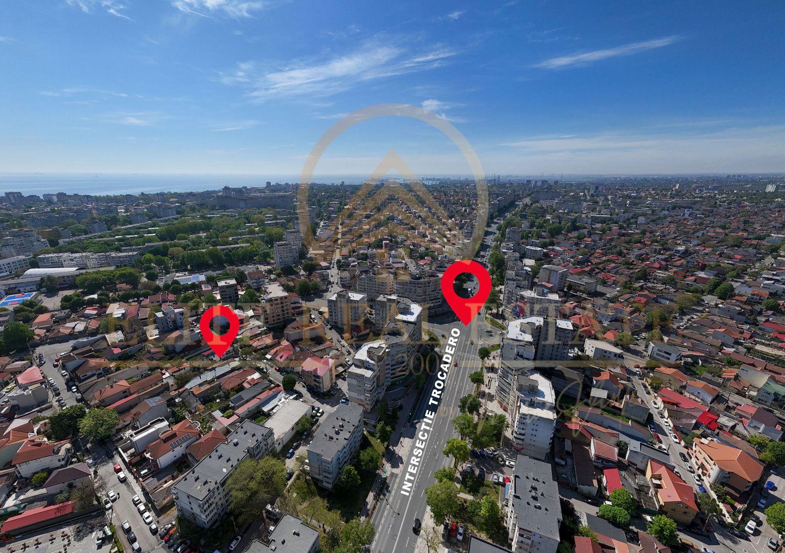 Trocadero - teren 305 mp cu construcție casa, ideal investiție. - Poză 1