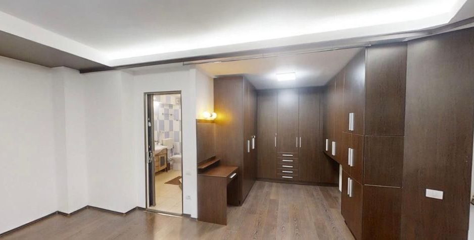 Ion Neculce | Apartament 5 camere în vilă monument - Poză 36