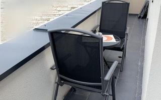 Apartament 2 camere, ultimul etaj, panoramă superbă,  balcon 10 mp - Poză 8