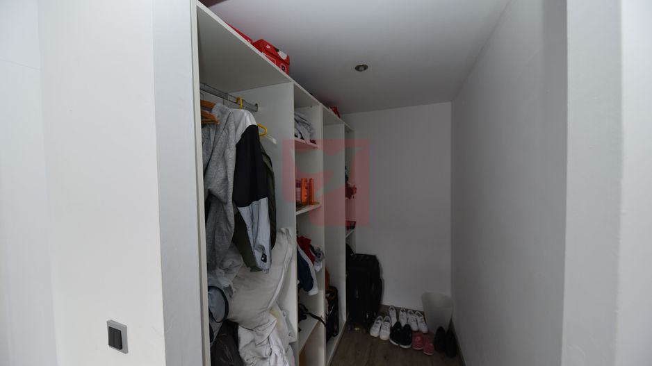 2 apartamente intr-unul singur! - Poză 6