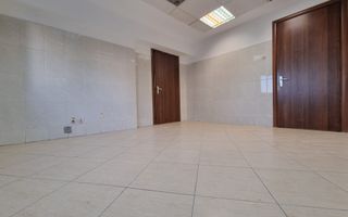 VANZARE SPATIU COMERCIAL | 15 CAMERE | ZONA UNIRII - Poză 19