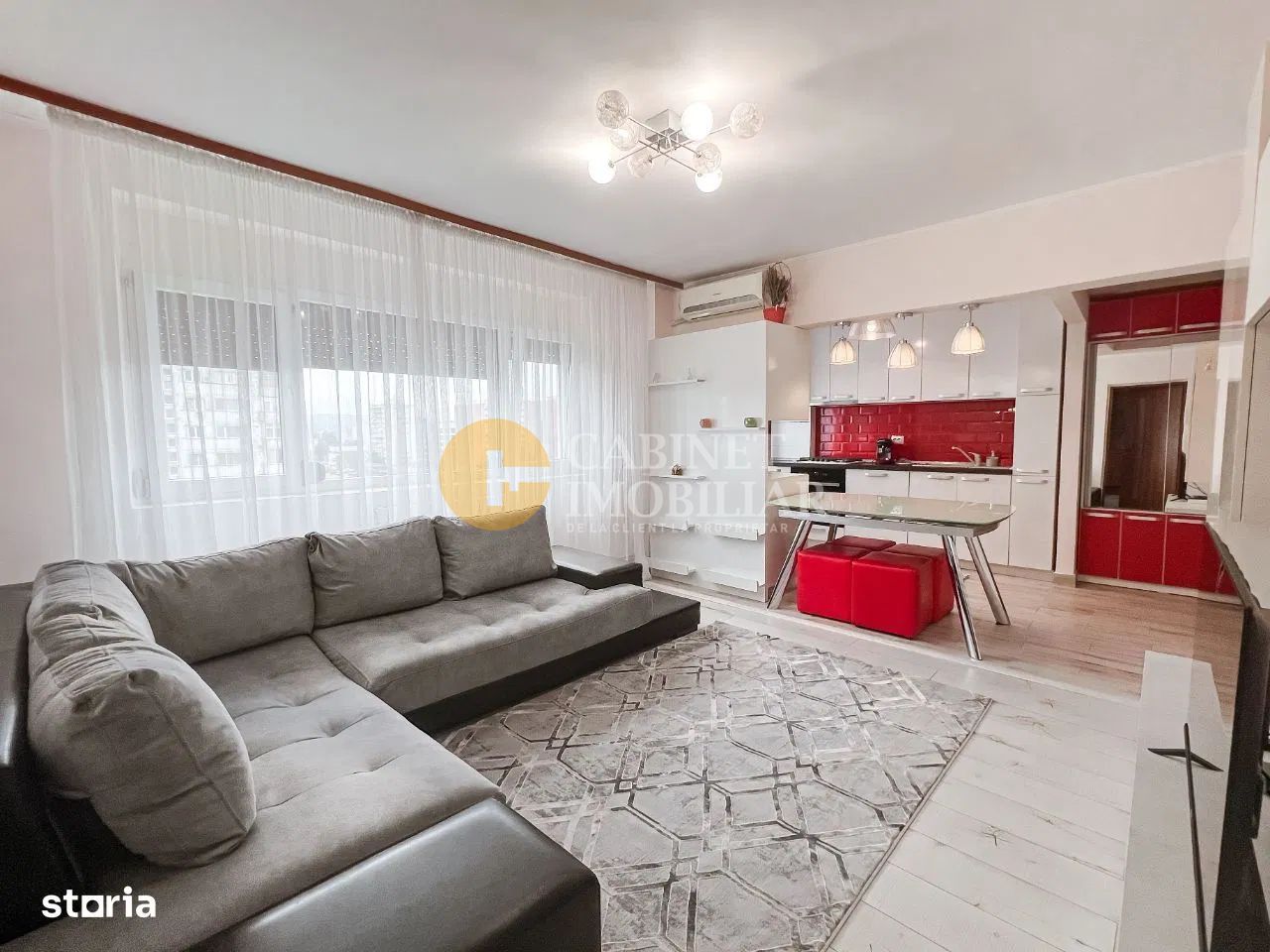 Chirie - 3 camere - Centru - Poză 2