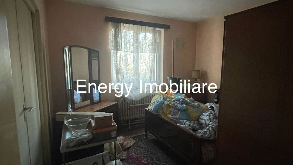 Apartament cu 4 camere și 2 băi, zona Dâmbul Pietros - Poză 4