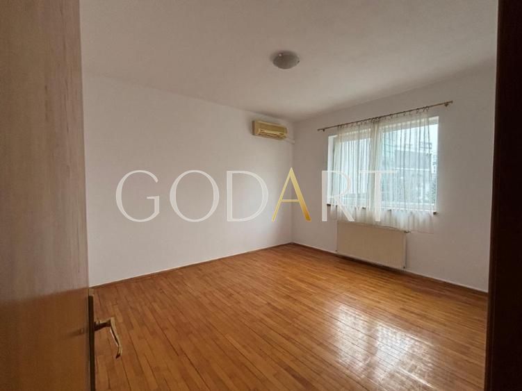 Apartament 4 camere | Nordului | Loc de parcare - Poză 1