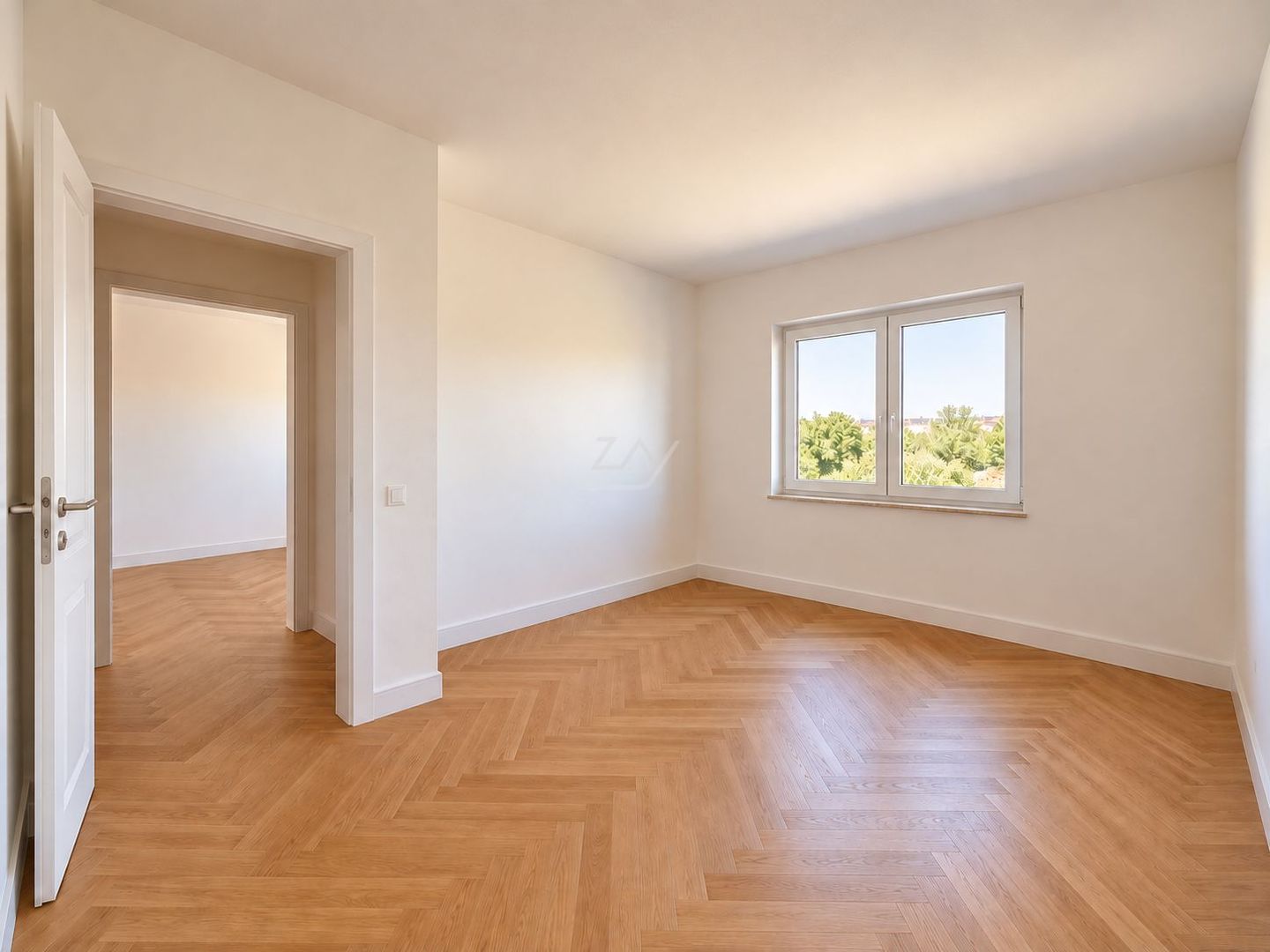Despartit prin camera tehnica. 5 camere, 3 bai. Dotari premium. - Poză 17
