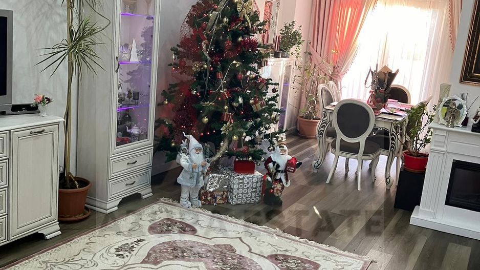 Case moderne x 2 cu 315 mp utili impreuna si teren 500 mp in Terezian - Poză 6