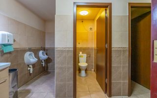 Pensiune Rosenau de vânzare - Afacere la cheie lângă Cetatea Râșnov - Poză 15