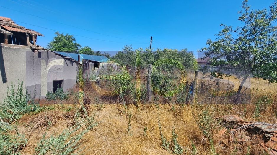 VANZARE TEREN 1.000 MP | STRADA PRINCIPALA | CENTRUL COMUNEI CUCUETI, TELEORMAN - Poză 3