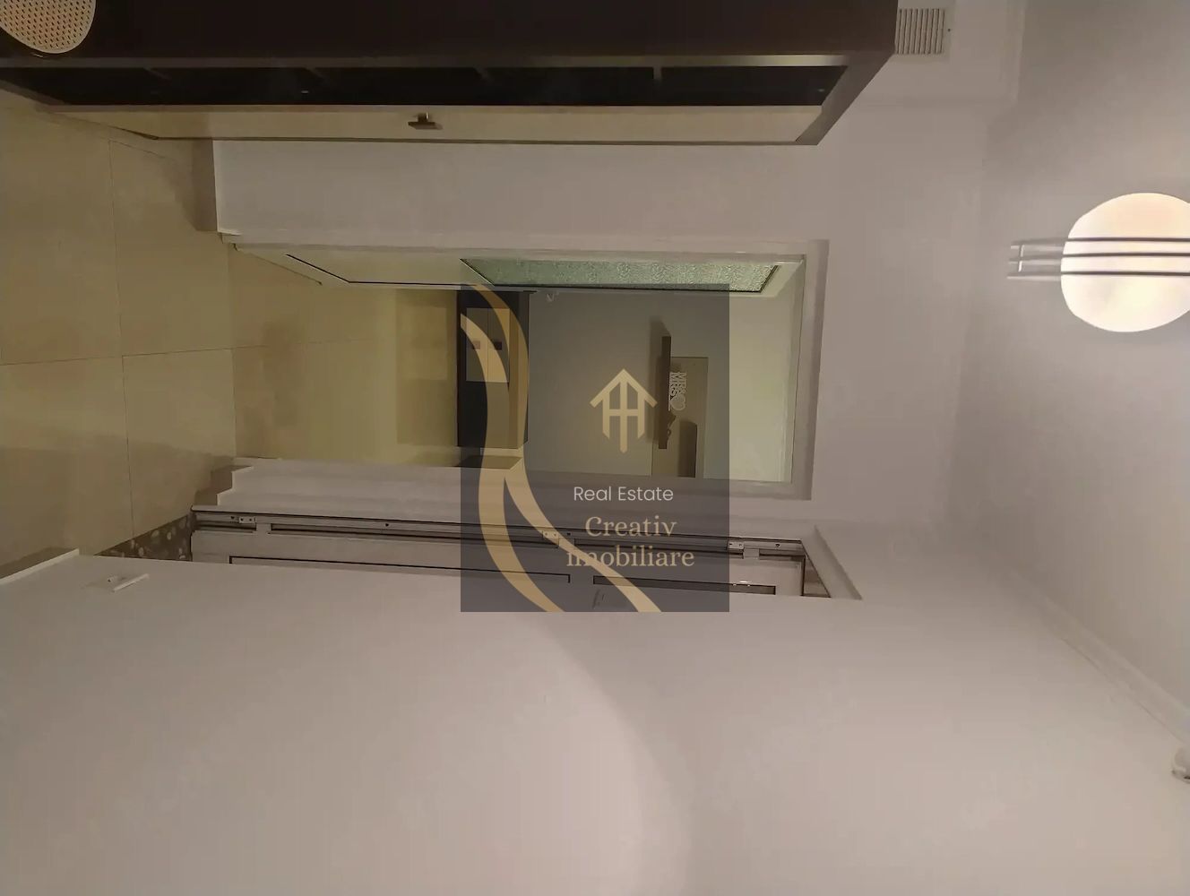 Garsoniera 30 mp  finisaje lux  mobilata  77.000 EUR (direct proprietar)  bloc 2003 - Poză 9