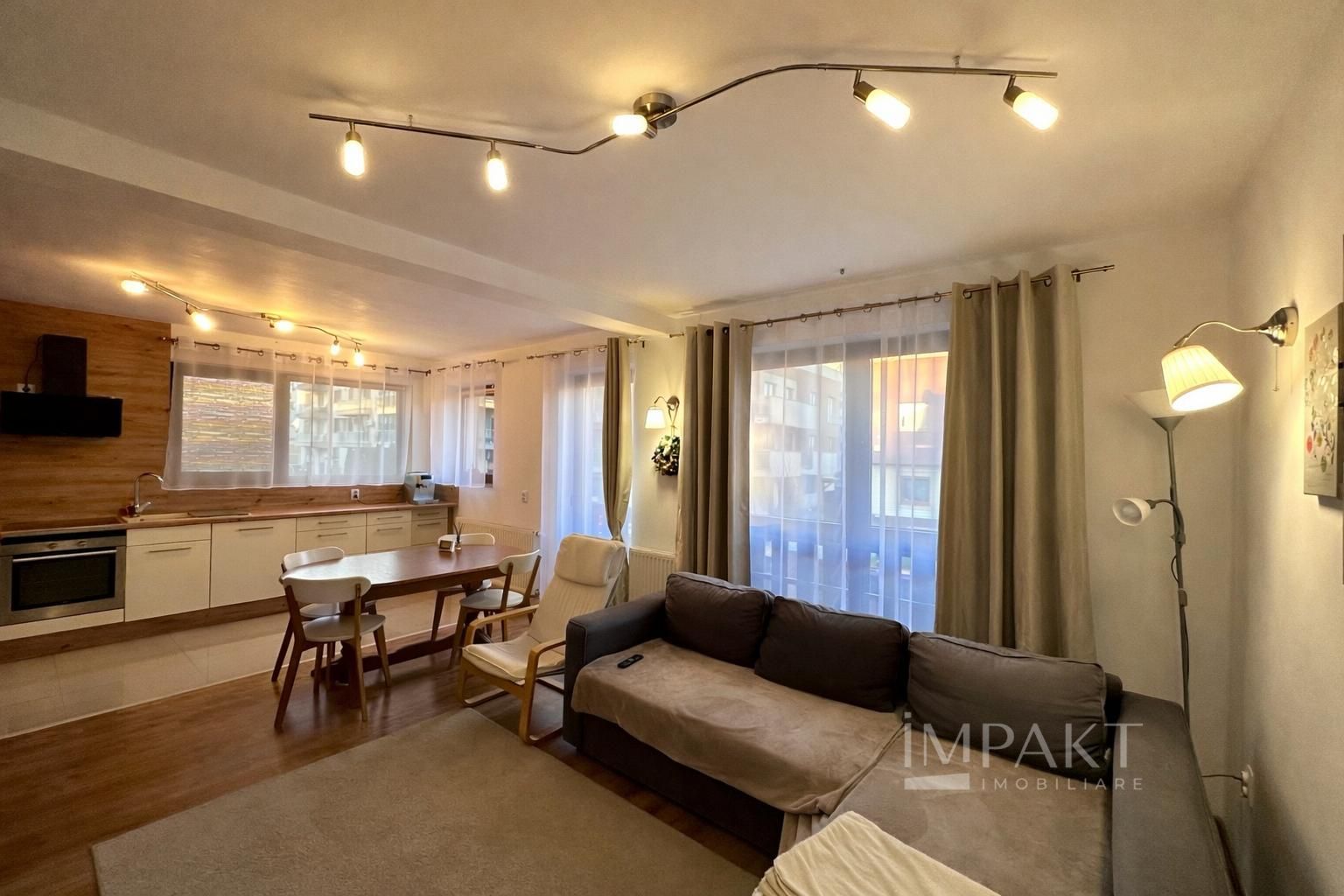 De inchiriat apartament 4 camere, 120 mp, terasa 45 mp, Buna Ziua - Poză 1