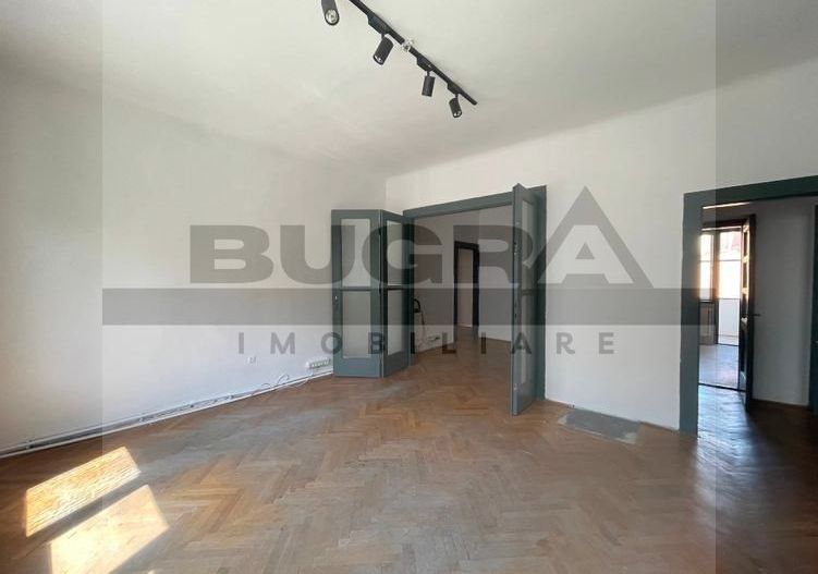 Apartament in zona ultracentrala ideal pentru locuit sau birou, 115mp - Poză 2