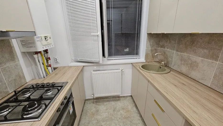 Garsoniera de inchiriat Militari Residence - Poză 7