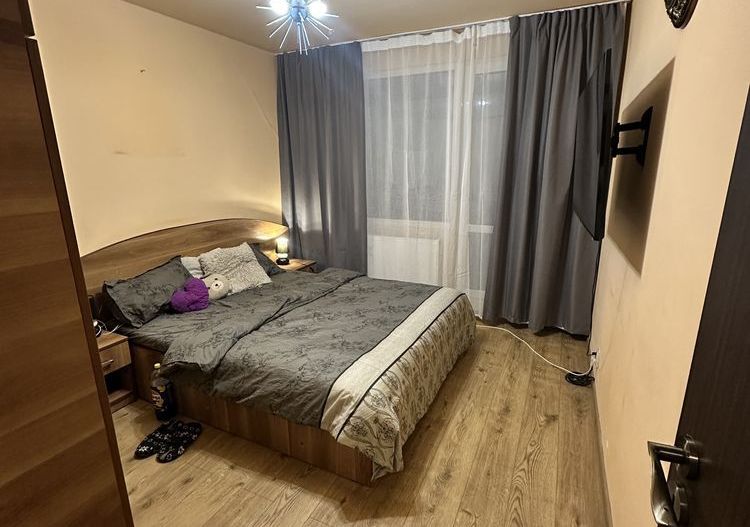 Apartament 3 camere Bld Brancoveanu, zona Huedin. - Poză 5