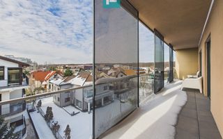 Apartament spațios, vedere și facilități premium - Poză 26