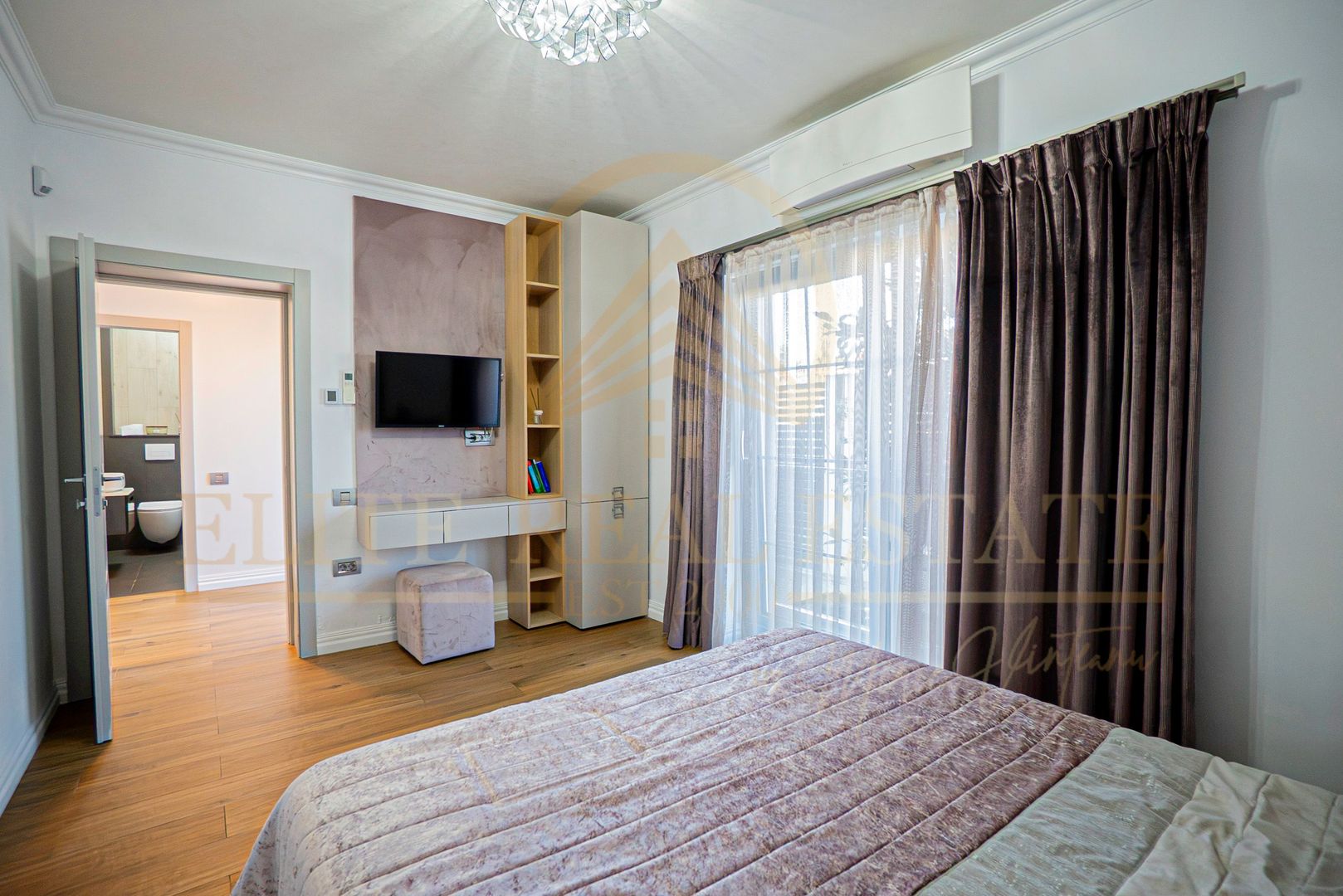 Mamaia Sat - Casă ultra-modernă de lux  – 5 camere, 4 dormitoare. - Poză 23