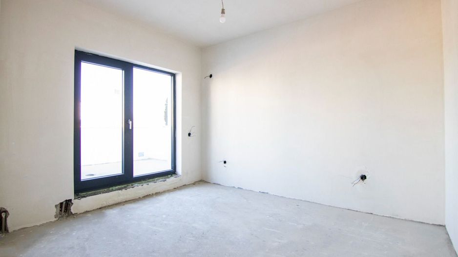 Penthouse 4 Camere, Zona De Case,Vedere Libera, Finalizat, Loc De Parcare Inclus - Poză 12