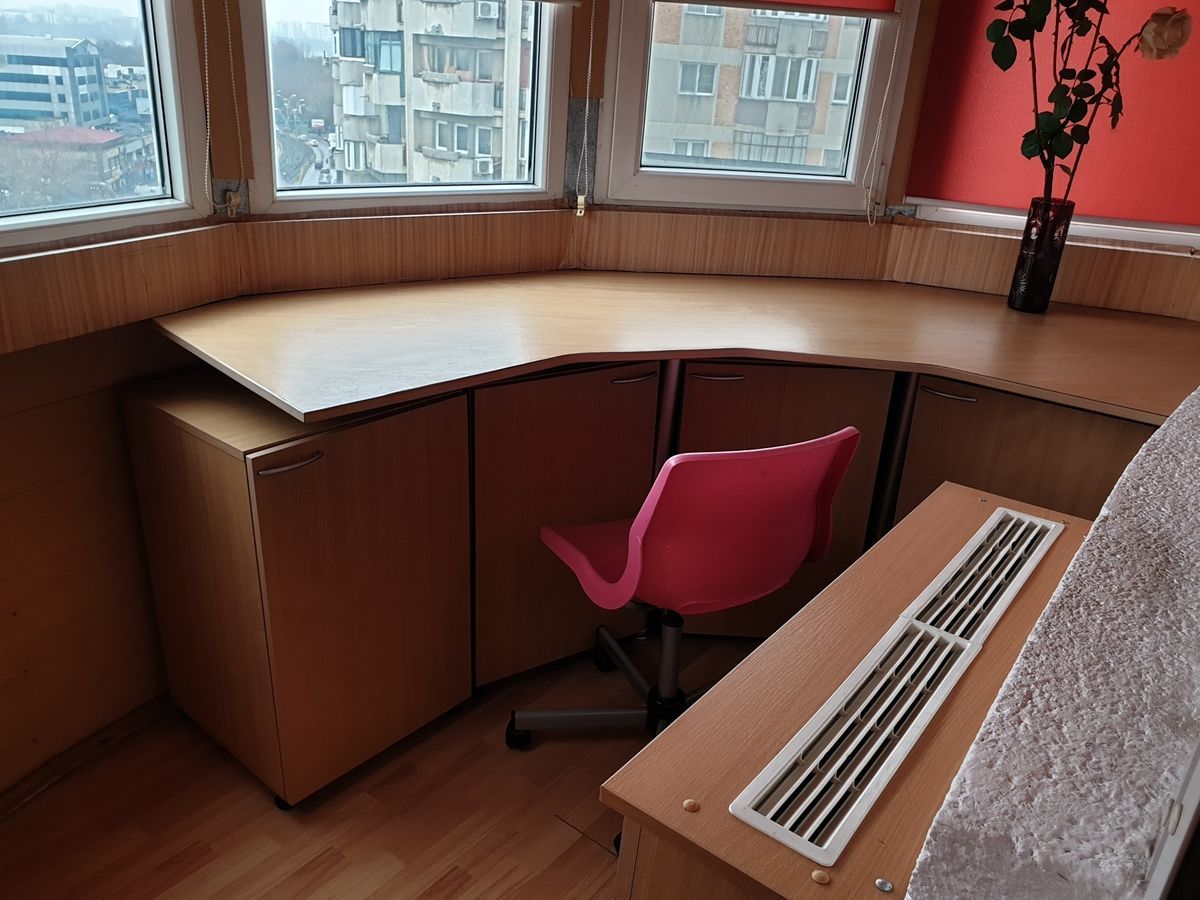 Crângași – Inchiriere apartament 3 camere decomandat, vedere la șosea - Poză 11