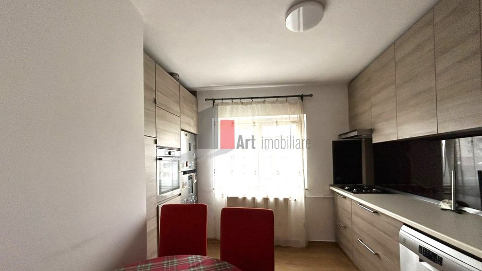 Apartament spatios 2 camere | zona Timpuri Noi - Poză 6