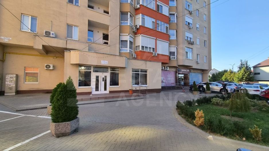 Chirei apartament 3 camere 83 mp, bd. Decebal, Botanica - Poză 20