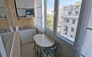 Inchiriez garsoniera vis a vis de Athenee Palace nou renovata - Poză 4
