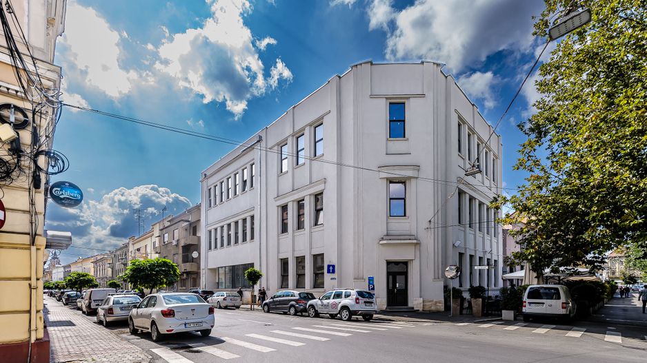 Clădire ultracentrală de vânzare Bulevardul Decebal Comision 0 - Poză 1
