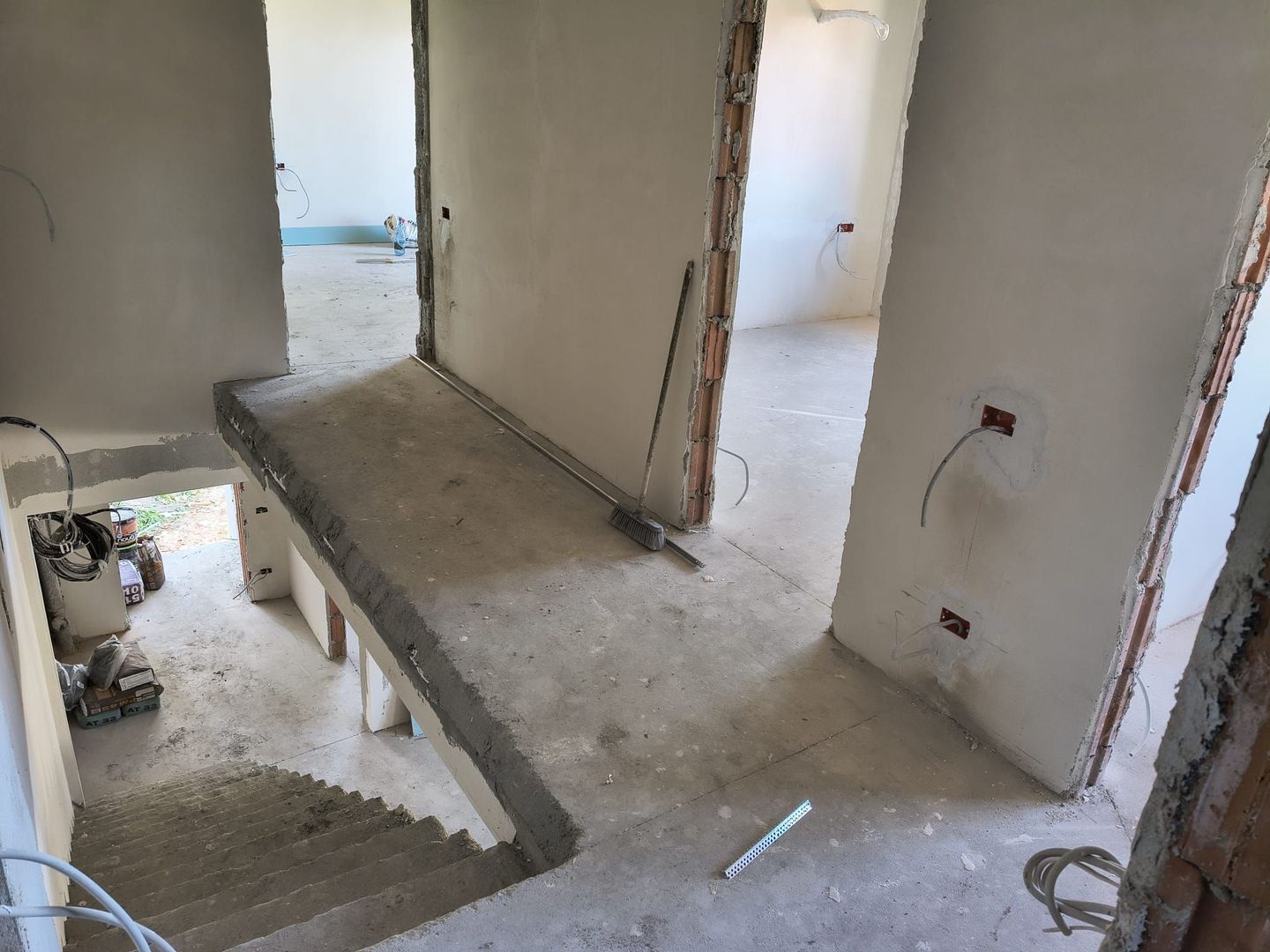 vila ind.5cam,3bai/centruPopesti Leordeni-str.Erou Pantazica Gabr - Poză 35
