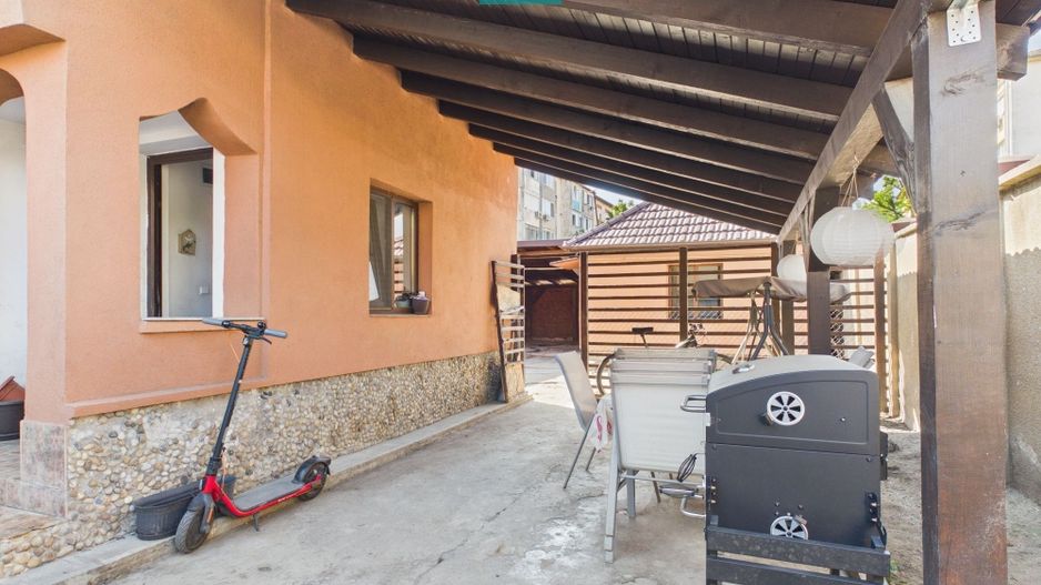 Casă 4 camere, 2 bucătării, 2 băi – zona UTA Arad - Poză 2
