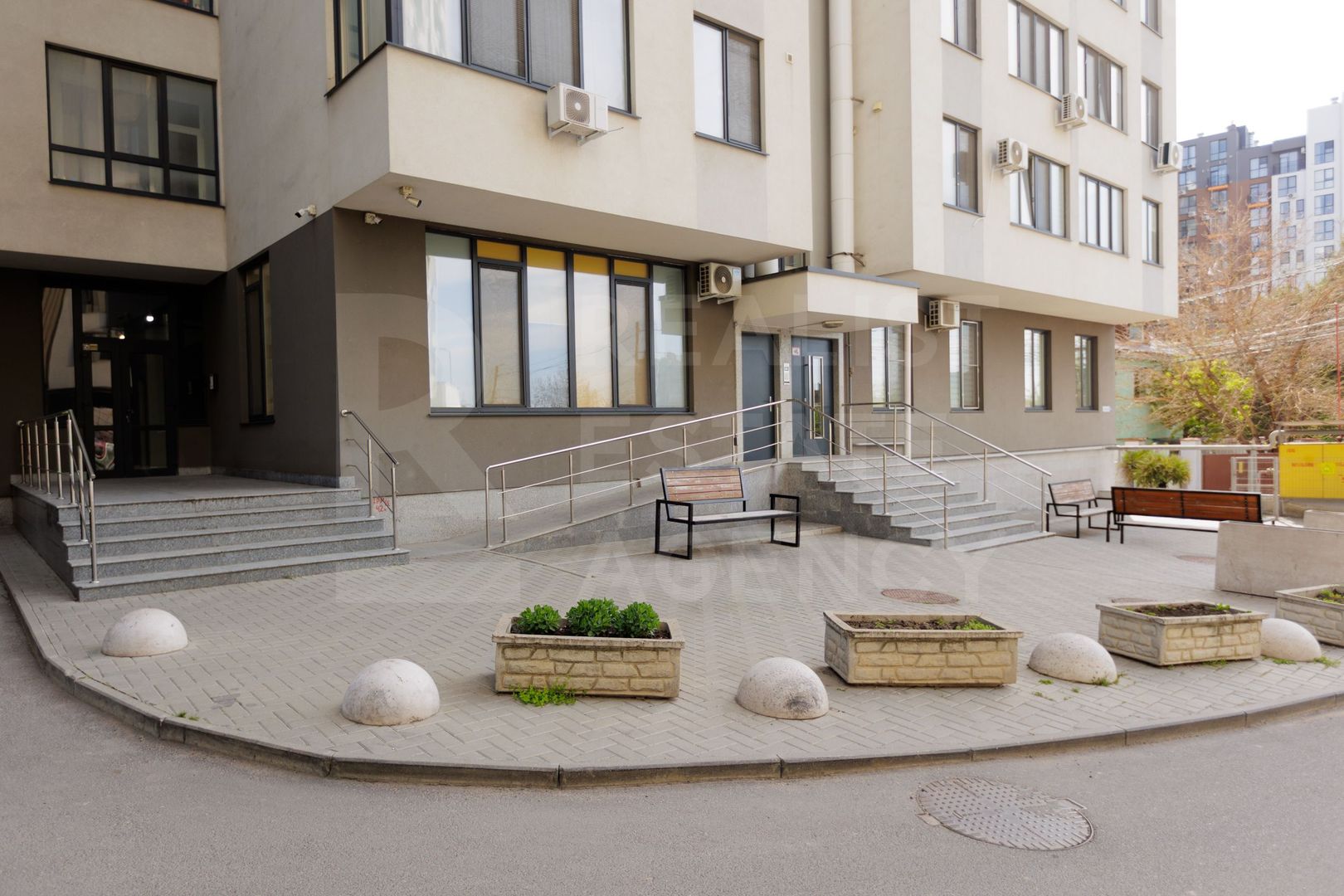 Vânzare spațiu comercial, 154 mp, strada Pietrăriei, Rascani - Poză 1