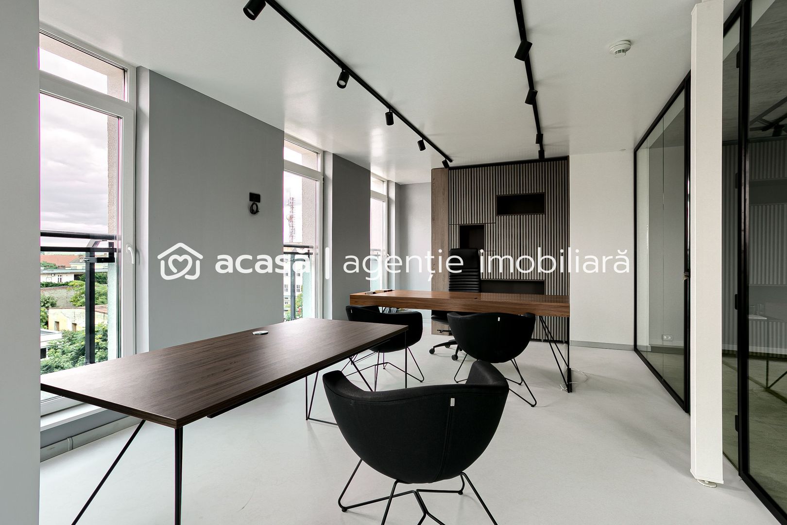 De vânzare spațiu de birouri Ultracentral în Arad - Poză 2