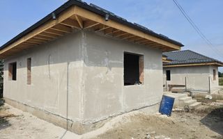 Casă individuală cu 3 camere de vânzare în Hărman - Poză 5