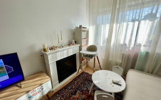 VANZARE APARTAMENT 3 CAMERE RENOVAT DECOMANDAT 90MP UNIRII RADU VODA - Poză 3