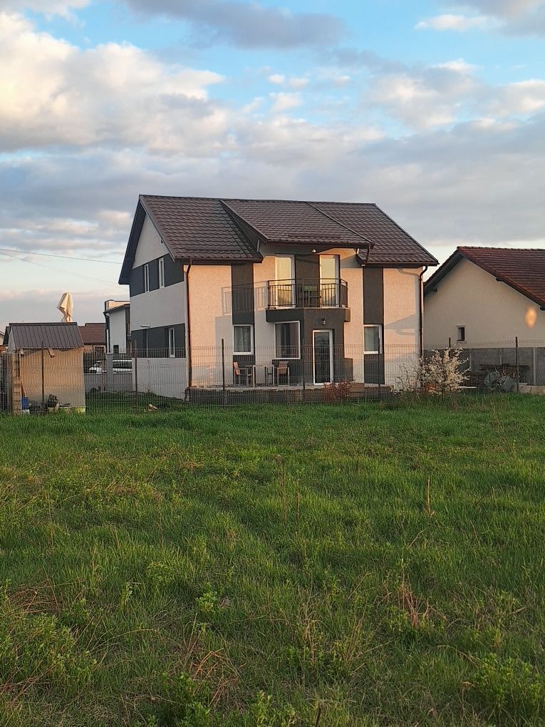 NEKSUS IMOBILIARE | VILĂ P+M CU 5 CAMERE, TERASĂ ȘI CURTE – MICEȘTI - Poză 4