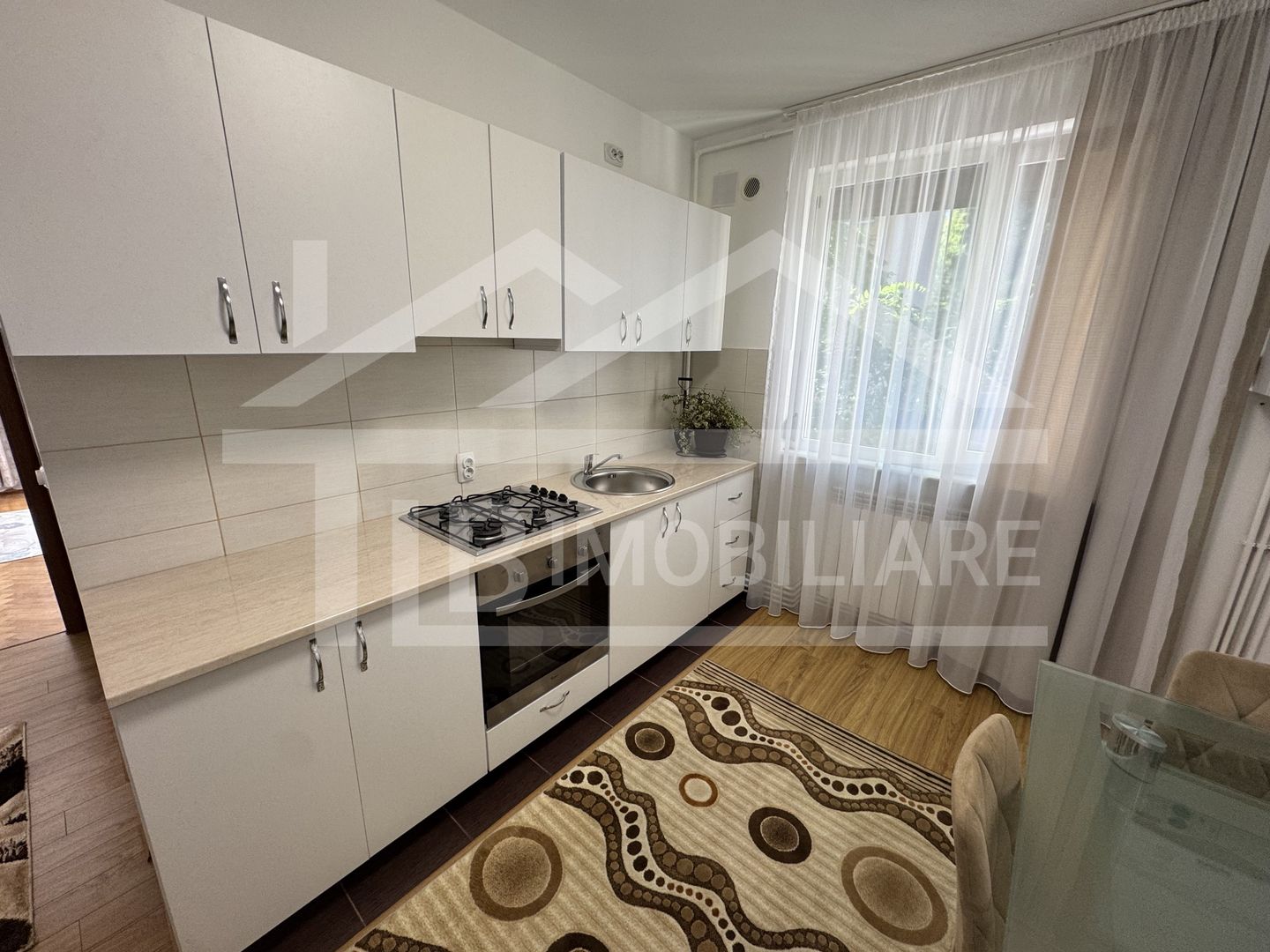 Apartament cu 2 camere, 70mp, Zona Aleea Carpati - Poză 6