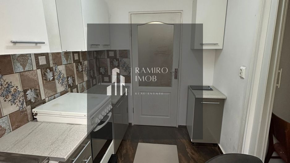 Apartament 3 camere Turnu Magurele Sector 4 - Poză 11