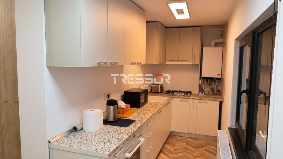 Apartament , complet renovat 2024, parter,Eforie Nord - Poză 2