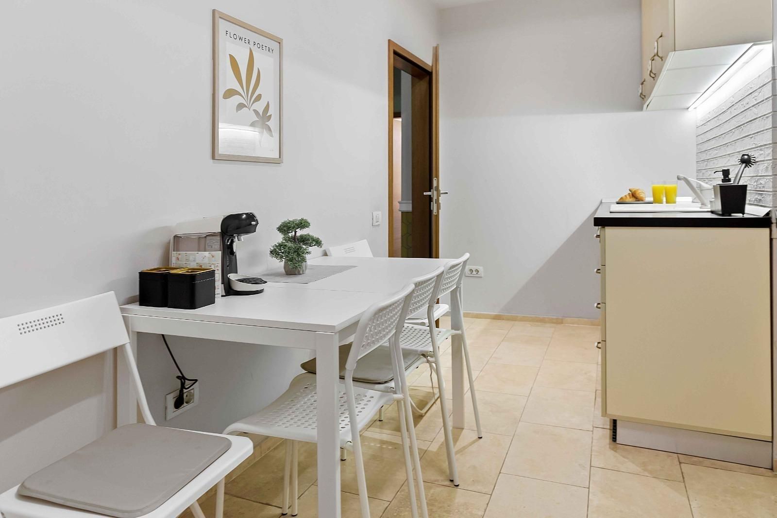 Apartament Central Piata Victoriei - Poză 5