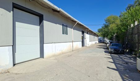 Hala /  Depozit / Spatiu industrial de inchiriat in zona Calea Baciului!