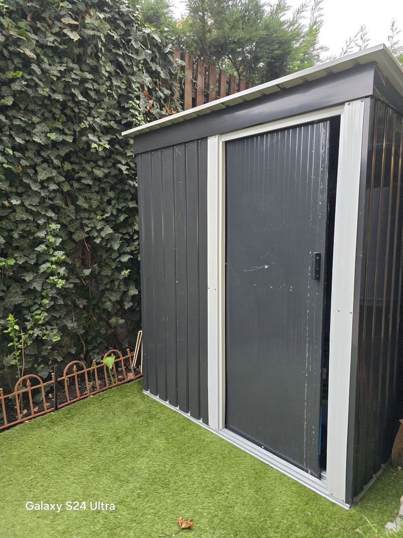 Apartament 2 camere ultrafinisat  cu gradina de 40 m2  zona Tautului - Poză 14